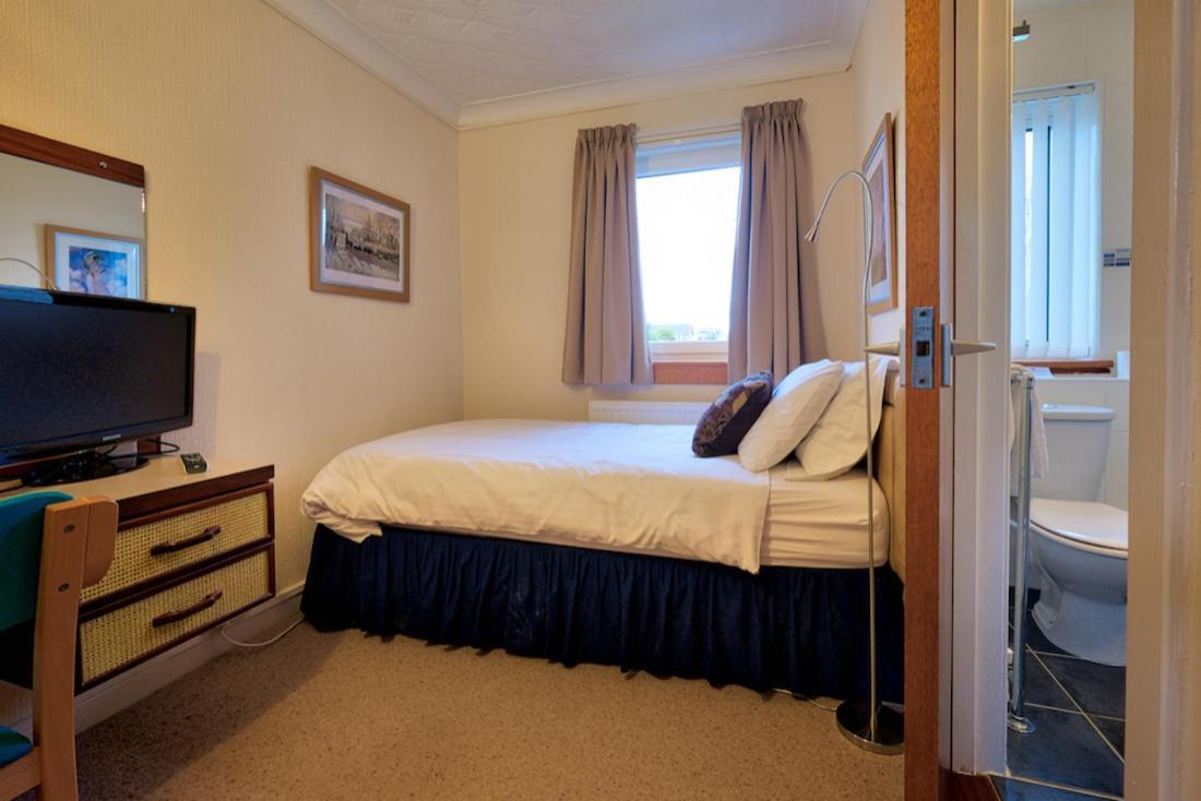 The Cedars Guest House Dunoon Εξωτερικό φωτογραφία